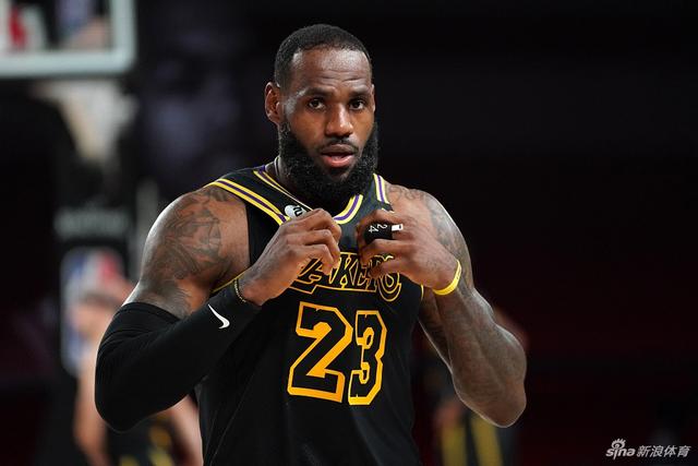 ESPN：小罗比尼奥的律师宣布撤回对内马尔的指控，双方正式和解
